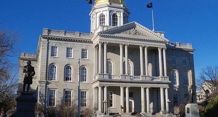 Featured_new_hampshire_state_house_wikipedia_feature