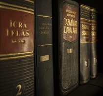 Thumbnail_law-1509437_960_720