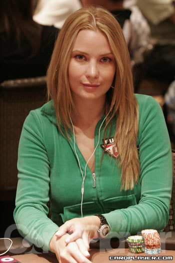 Erica Schoenberg