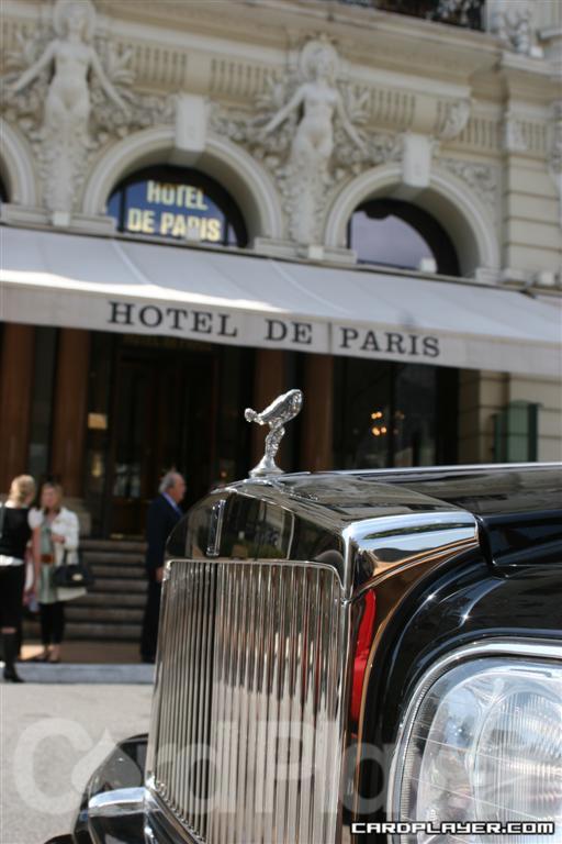 Hotel de Paris Entrance
