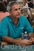 Mel Judah on Day 1 of the 2006 WSOP $1000 Stud High Low