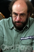 Mike Caro on Day 2 of the 2006 WSOP $1500 Limit Holdem Shootout