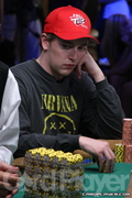 Carl Olson at the Final Table of the 2006 WSOP $2,000 NLH Event