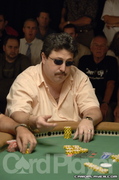 Russ Salzer on the Final Day of the 2006 WSOP $2,000 Omaha 8/B