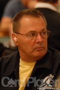 Dewey Tomko on Day 1 of the 2006 WSOP $1,500 PLH event