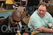 David Williams and Greg Raymer at the Final Table of the 2006 WSOP $5,000 NL 2-7 Draw Lowball Event