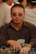 Andre Daniel Woloszyn on Day 1 of the 2006 WSOP $1,000 NLH Event