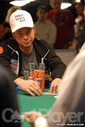 Ylon Schwartz in the Main Event of the 2008 WSOP