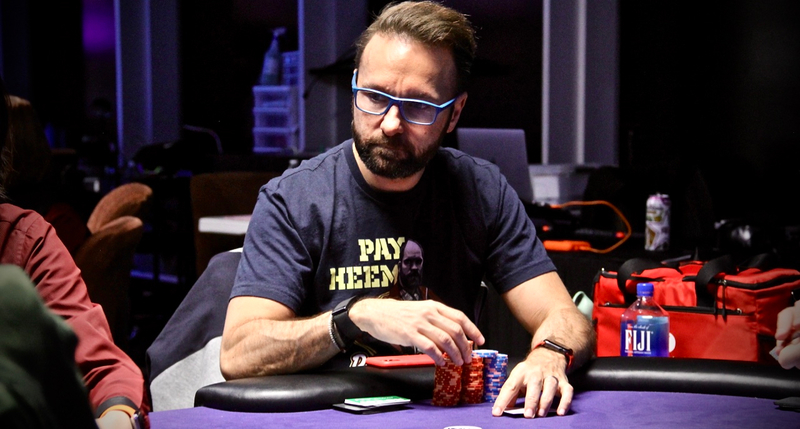 daniel negreanu playing poker